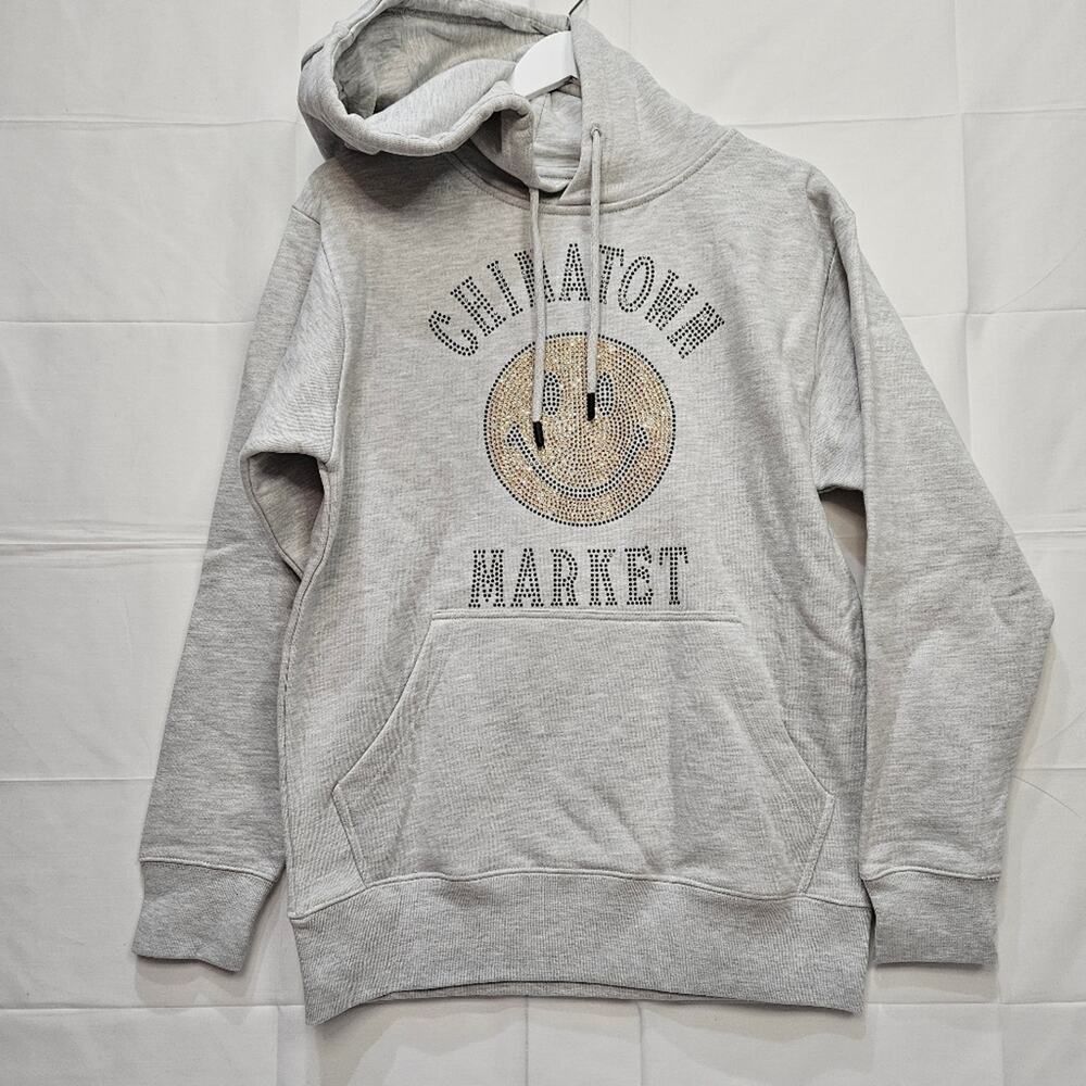 Chintatown Market [Read/Flaw] Jeweled Chest Graphic Hoodie Size Small